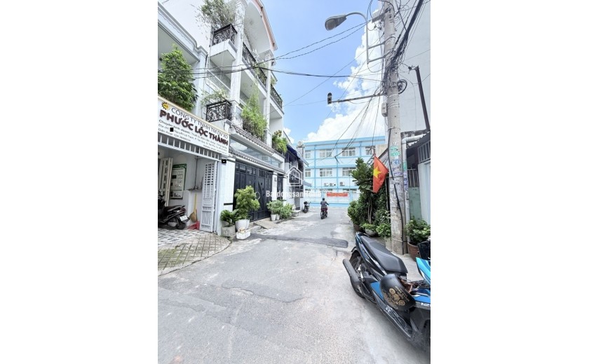 Bán Nhà Đường Dương Thiệu Tước - 54m2 (4 x 14)m - Hẻm xe hơi 7 chỗ