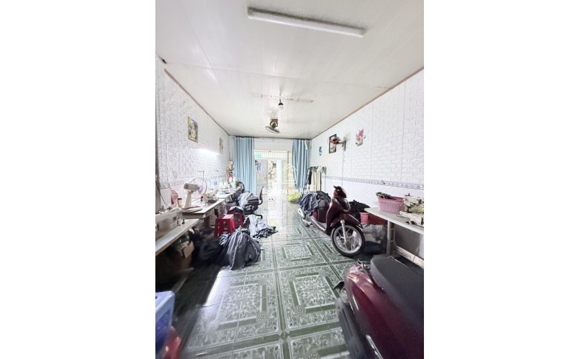 Mặt Tiền Đường Nguyễn Lộ Trạch, Quận Tân Phú  - DT 74m2 (4 x 18)m