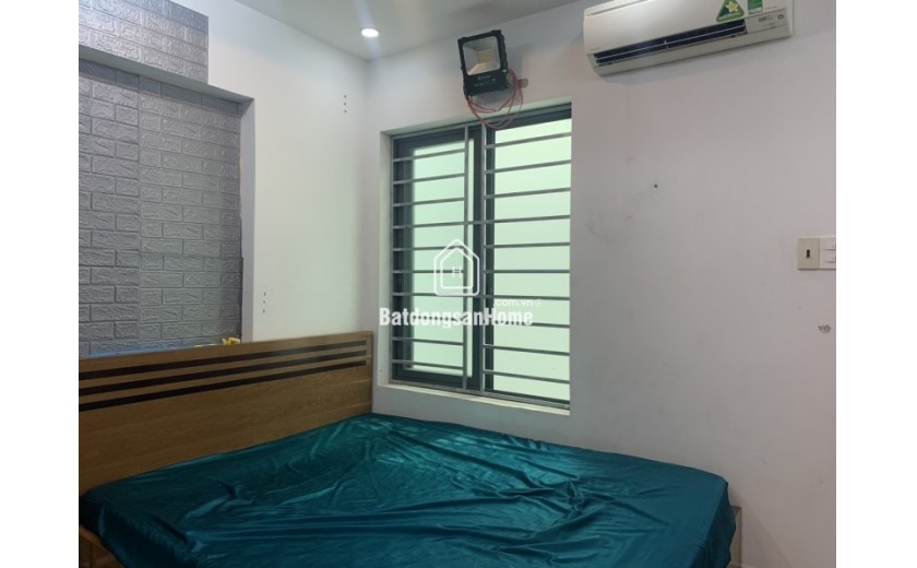 Bán nhà ngõ 11, Thủ Đức. 54m2, 3 tầng, 3PN, Sổ hồng. Giá 5.1 tỷ. LH: 0933125879