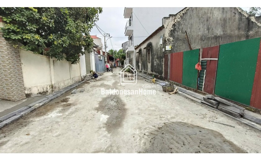 Bán 61.5m2 đất Hà Phong Liên Hà - Ô tô tránh - sát Vin LH