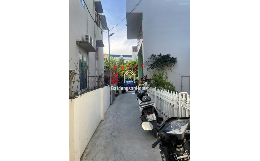 Đất tại TT. Quỳnh Côi giá chỉ hơn 900tr ngay ngã tư Bạt, trung tâm hành chính xã Quỳnh Phụ mới