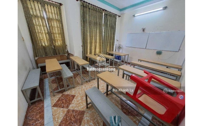 Bán nhà Phú Nhuận hẻm khu VIP Nguyễn Đình Chính 4 tầng khai thác CHDV gần Nguyễn Văn Trỗi