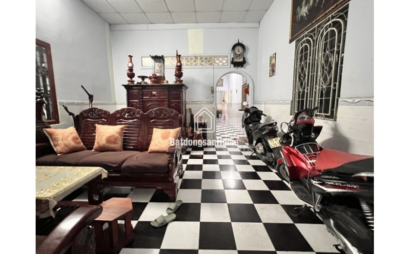 Bán nhà Phường Linh Xuân, TP HCM,  đường Số 10, 110m2, 2PN, SH, 6.9 tỷ. LH: 0933125879