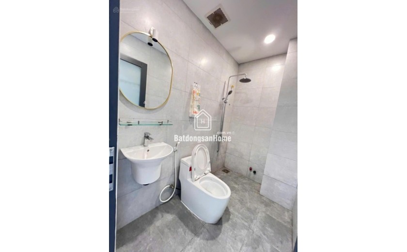 DT 70TR/THÁNG- CHDV 1 HẦM  6 TẦNG, 10 Phòng sang trọng, thang máy, PCCC tại Bình Thạnh