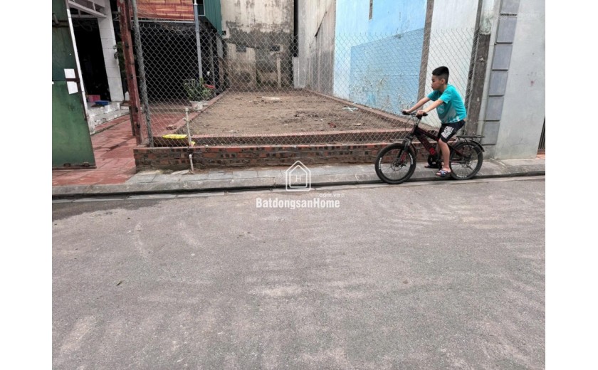Bán 72m đất thị trấn Đông Anh - Ô tô tránh