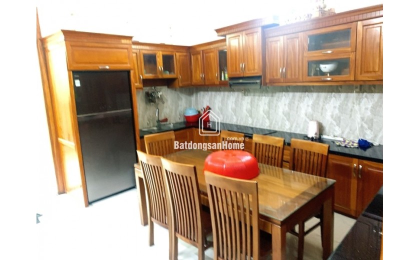 Bán nhà Đường 28, Bình Trưng Đông, Q.2 - 90m2, 4 tầng, 5PN, Sổ Hồng - Giá 9.1 tỷ.