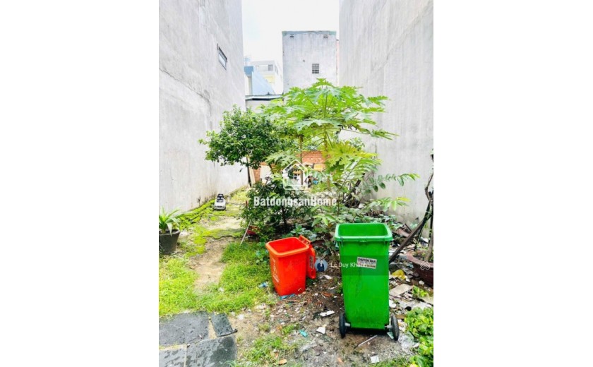 Khan hiếm P. 25 - Bán gấp lô đất đẹp 64.6m2 (4.5m x 15.5m) - Ngay trường ĐH Ngoại Thương