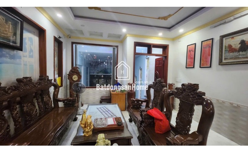 MẶT TIỀN KINH DOANH ĐỈNH - NHÀ 5 TẦNG CÓ HẦM - VỊ TRÍ ĐẮC ĐỊA - 122M2(5X25M) - TP DĨ AN - KẾ THỦ ĐỨC CHỈ 10.8 TỶ TL