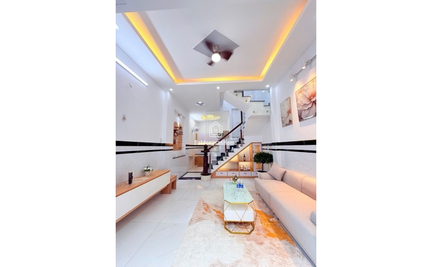 HẺM XE HƠI THÔNG, P.15, TÂN BÌNH - sd 80m2 nhà mới trệt lầu chỉ 4ty390