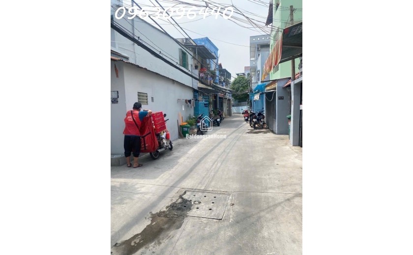 Bán Nhà Bùi Văn Ba Quận 7 – 72m² – Giá 6,7 Tỷ- Oto