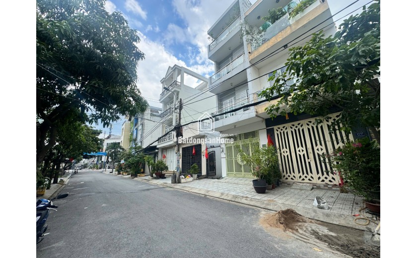 Bán nhà mặt tiền hẻm 10m Huỳnh Thị Đồng – Nhà Bè, sát Phú Mỹ Hưng CHỉ 7 Tỷ 5