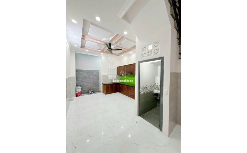 MẶT TIỀN LÊ VĂN LƯƠNG – TÂN PHONG – 4 TẦNG BTCT – DÒNG TIỀN 520 TRIỆU/NĂM – GIÁ 14,5 TỶ