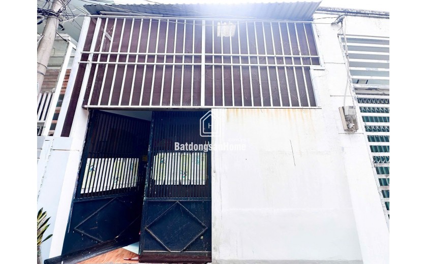 Bán Nhà 1886 – Sổ Hồng Riêng, Hẻm 3.5m, Cách Xe Hơi 50m – Giá 4 Tỷ 950