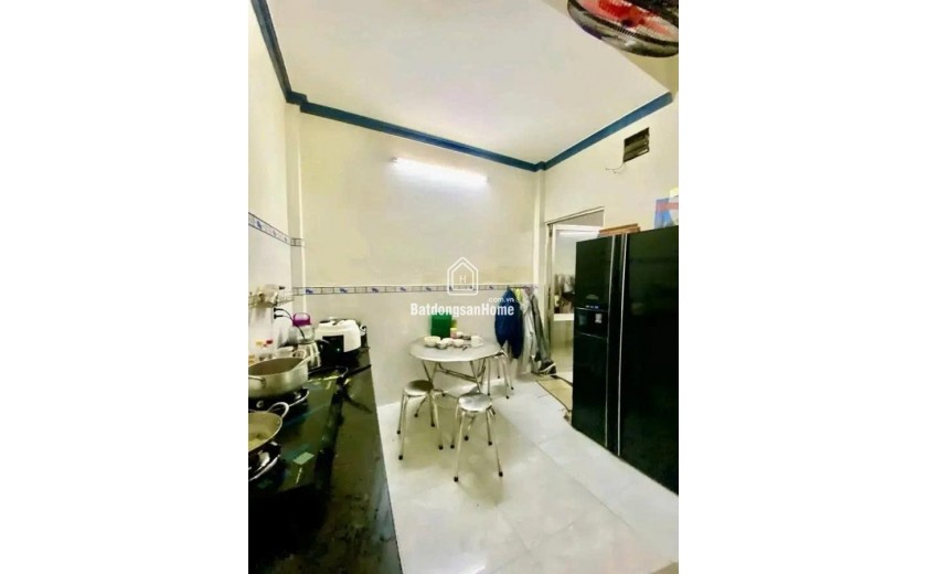 BÁN NHÀ HẺM NGUYỄN HỮU TIẾN TÂN PHÚ - SỔ HỒNG RIÊNG, 2 TẦNG 3 PN, 51M2 - GIÁ HƠN 5TỶ