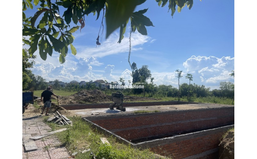Bán đất mặt tiền đường Lê Hồng Phong nối dài trục 13,5m, khu Lâm Sa - Tu Lễ - Tp.Hội An