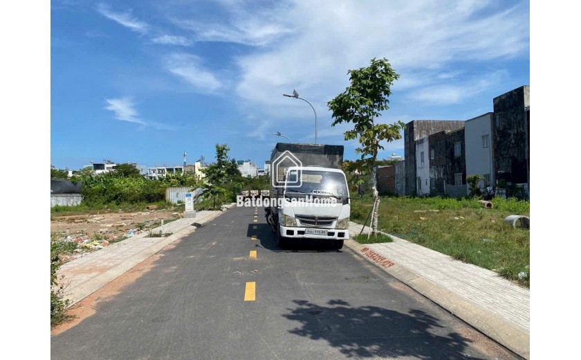 Bán Đất Thổ Cư 72m2 Hẻm Huỳnh Tấn Phát Nhà Bè, Giá Chỉ 5.1 Tỷ, Sổ Hồng Riêng