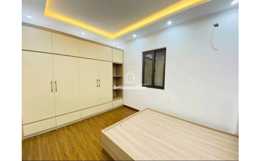 SIÊU RẺ - 6,4 TỶ - 52M - BÁN NHÀ DÂN XÂY - THƯỢNG THANH, LONG BIÊN, GẦN Ô TÔ, TIỆN ÍCH BẠT NGÀN.