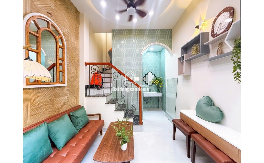 Quận 3 - Nhà Mới Ở Ngay - Đầy Đủ Nội Thất - 4 Tầng - Nhỉnh 3 Tỷ