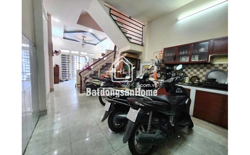 NHÀ BÁN, GÒ XOÀI – 72M² – 3 TẦNG – 6PN – HẺM XE HƠI – NHỈNH 6 TỶ – SỔ HỒNG