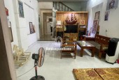 Bán đất tặng nhà 2 tầng, MT Hoàng Công Chất, ngay bãi tắm Sơn Thủy, 90m2, chỉ 7 tỷ