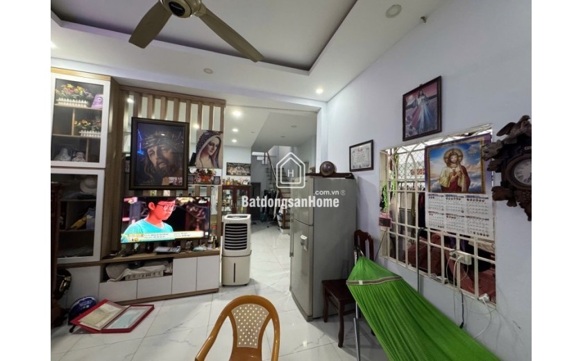 Bán nhà đường số 22 Phước Long , TP HCM, DT  80m2, 2 tầng, 3PN, SH, 5.35 tỷ.