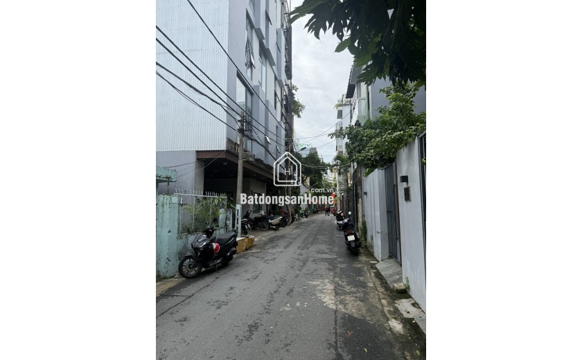 Bán nhà MT Thạch Lam, cách biển Mỹ Khê 100m, 82m2, ngang 4.75m, vị trí hiếm