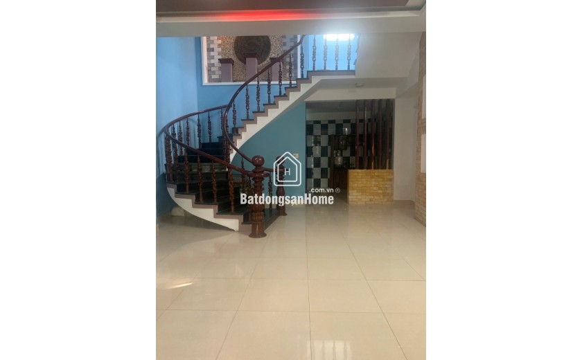 Bán nhà lô góc 3 tầng Lê Văn Thứ, sát biển Sơn Trà, 104m², chỉ 12.x tỷ