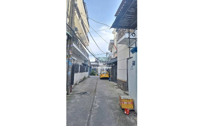 Bán nhà HXH Huỳnh Thị Hai,P Tch  Q.12, 4x27m, 3 tầng, 4PN, SHR, 5.3 tỷ.