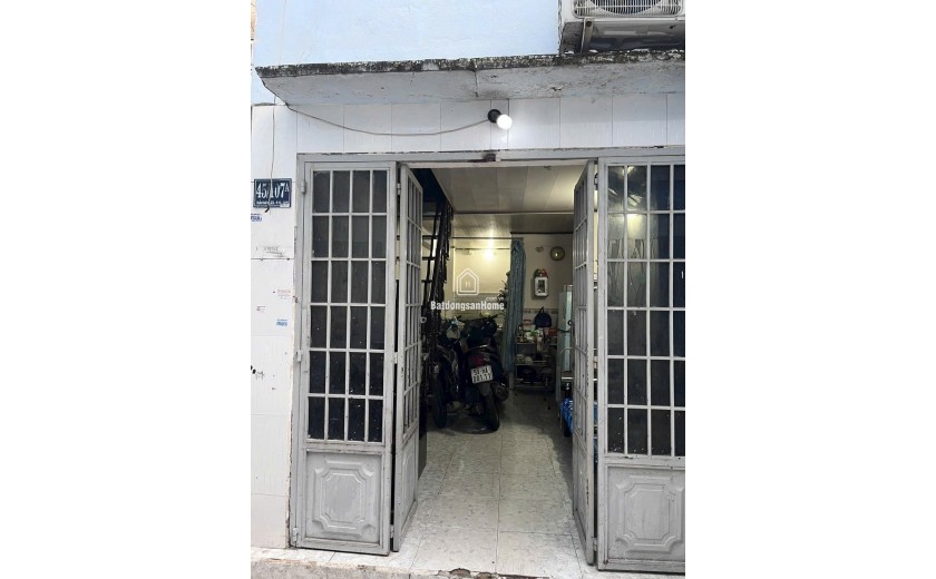 Bán nhà hxh 3 lầu phú nhuận 3 ti