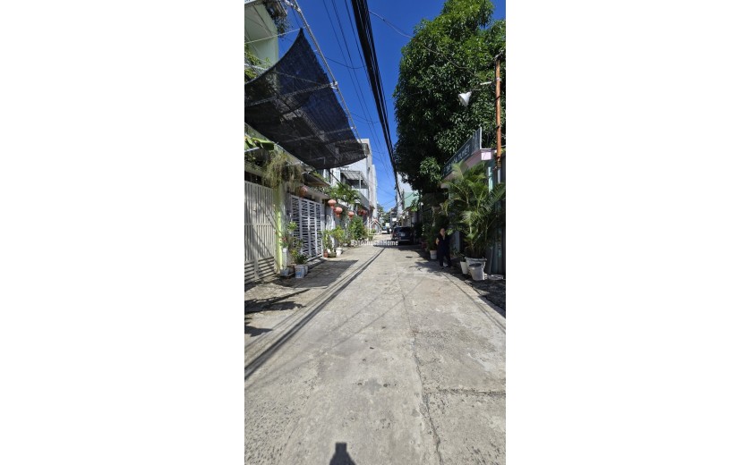 Bán đất 200m² tặng 2 nhà cấp 4, kiệt ô tô tránh, gần biển Mỹ Khê và phố Tây An Thượng