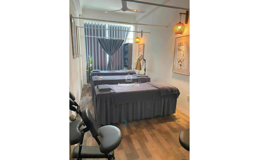 Mình cần sang nhượng lại spa cho bạn nào có nhu cầu và đam mê kinh doanh