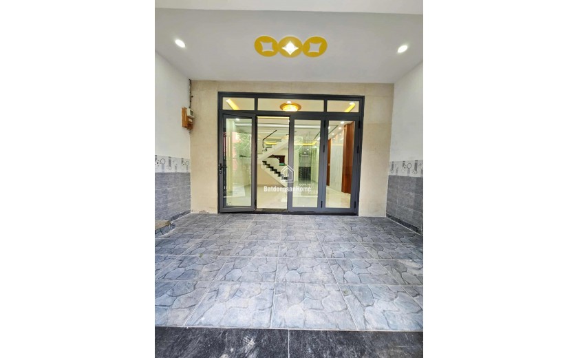 SIÊU PHẨM NHÀ  2 TẦNG BTCT ĐẸP LUNG LINH 88M2 NGANG 5M. MẶT TIỀN ĐƯỜNG XUÂN THỚI 16 GẦN GIÁO XỨ BÙI MÔN