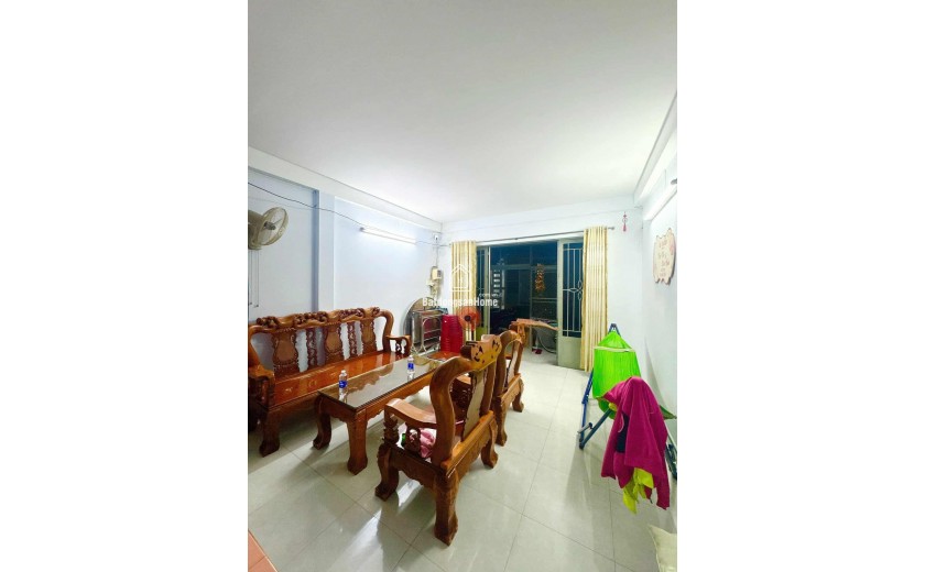 NHÀ 2 TẦNG 41M2(4X10M), GẦN CHỢ LÊ VĂN QUỚI HXH 5M ĐỖ CỬA. BTĐ, BÌNH TÂN. GIÁ RẺ CHỈ 4,35 Tỷ TL.