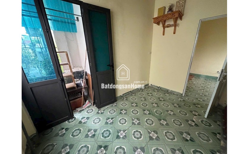 Nhỉnh 4 tỷ, có nhà 2.5 tầng ở Vân Canh, gần chợ Vân Canh, giáp đường Trịnh Văn Bô