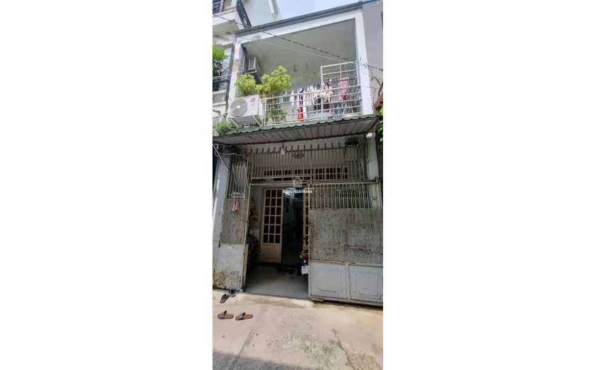 NHÀ NGAY BỐN XÃ GIÁP TÂN PHÚ 43M2 (3.7X12) 2 TẦNG CÒN Ở TỐT, HXH ĐỖ CỬA. BTĐ, BÌNH TÂN.