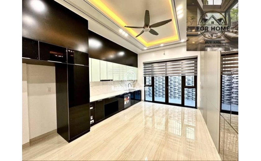 Bán nhà 55m, 6 tầng phân lô Quân đội, Ngọc Thụy, LB, thang máy, gara ô tô, Giá 12.X TỶ (TL)