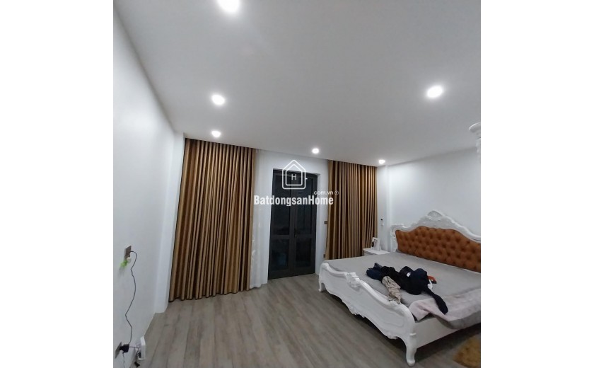 BÁN NHÀ LẠC LONG QUÂN – PHÂN LÔ – LÔ GÓC VỈA HÈ OTO TRÁNH –TM –KINH DOANH 80M 7TÀNG 25TỶ