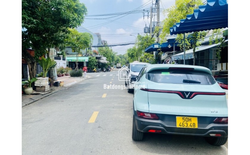 Bán nhà ngõ 13, Phước Bình, Q9, TP HCM, DT 88m2, SH. Giá 8.7 tỷ. LH: 0933125879