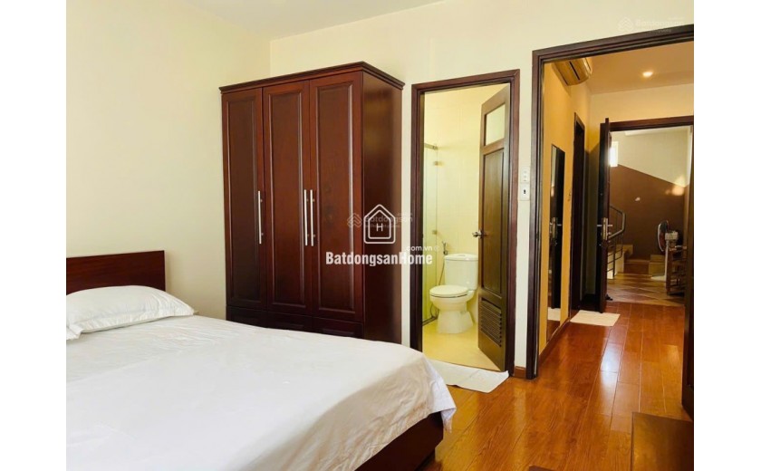 Bán toà CHDV Phú Nhuận: Hầm + 7 tầng, thang máy, 14PN full nội thất, dòng tiền 120tr, giá 32 tỷ TL