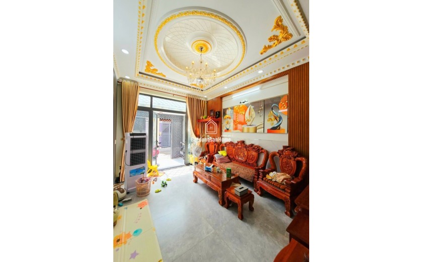 Bán nhà đường Lò Lu, Trường Thạnh, Q9. TP HCM, DT 60m2, 4 tầng, SH, 6.55  tỷ. LH: 0933125879
