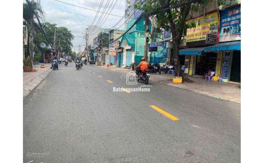 (Duy nhất) Bán lô đất Nguyễn Xí cách MT 50m, GPXD 5 tầng, DT 46m2 (4,1x11,2m), giá 6,9 tỷ