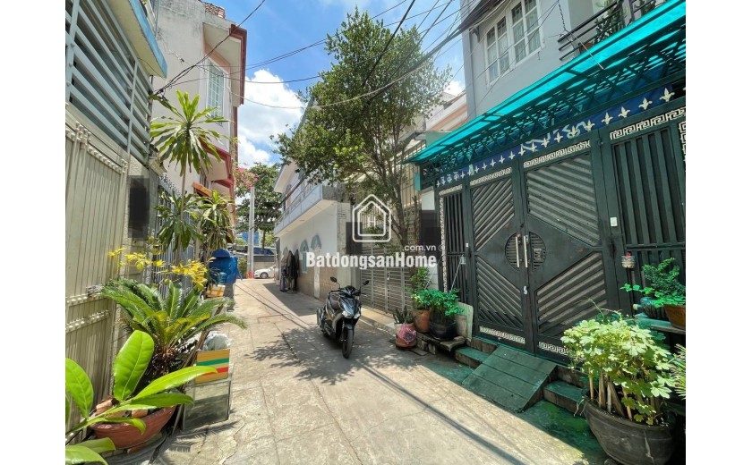 Bán nhà Sơn Kỳ, Tân Phú - 70m2, A4, 4 Tầng - Hẻm 5m xe hơi vào nhà