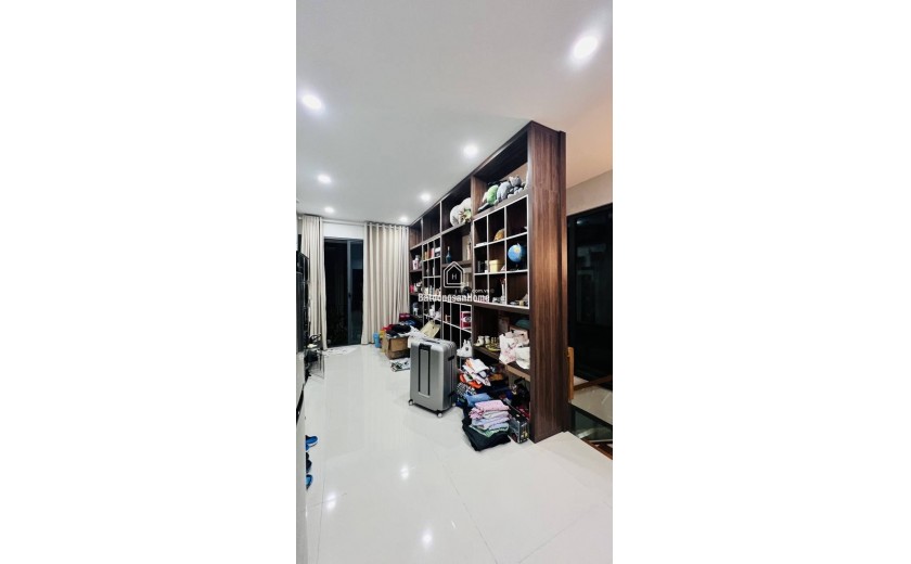 Mặt Tiền Nguyễn Hữu Tiến, Tân Phú - DT 160m2, Ngang 4m5, 4 Tầng