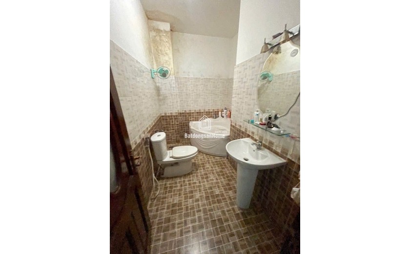 Bán nhà Lê Đình Thám, Tân Phú - 105m2, 5m1, 3T - Hẻm 6m xe tải thông