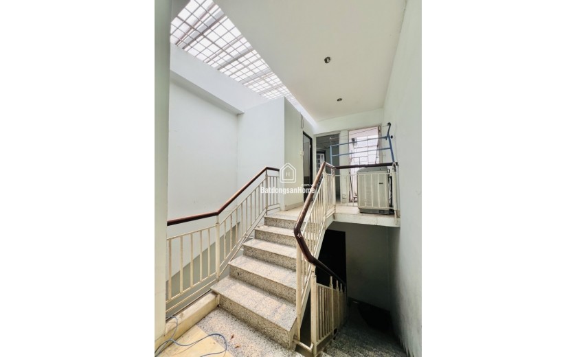 Bán nhà MT Nguyễn Nghiêm - DT 80m2, A4, 4 Tầng- Dòng tiền 20 triệu