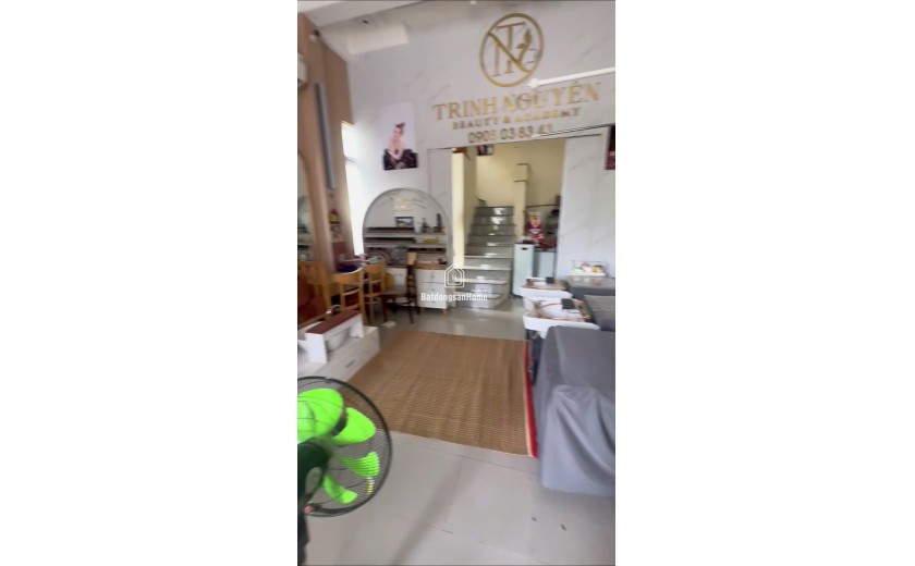 Mình cần sang đồ tiệm nail gội tại 141 Thế Lữ, Đà Nẵng