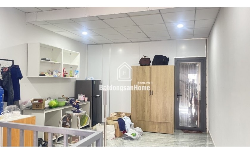 Bán nhà đường 112, Phước Long A, Q.9, HCM. DT 104m2, 2 tầng, 2PN, SH, giá 7.2 tỷ.