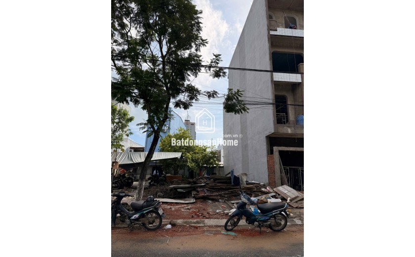 Bán đất mặt tiền Lê Văn Quý, sát Phạm Văn Đồng, 76m², vị trí vàng đầu tư, giá 12 tỷ