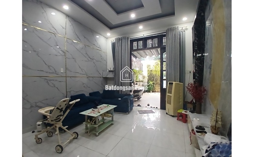 Bán nhà riêng 3 tầng, 89m2, 4PN, đường 102, Tăng Nhơn Phú A, Q.9. TP HCM Sổ hồng, 7.95 tỷ.