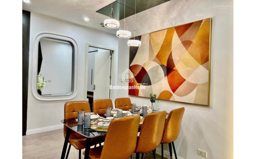 Cần bán Căn 3 ngủ 2WC 122m2 chung cư TSQ NT full nội thất giá 8.9 tỷ